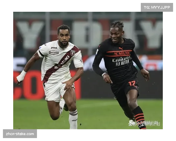 都灵队训练课重点演练下底传中，以应对博洛尼亚密集防守